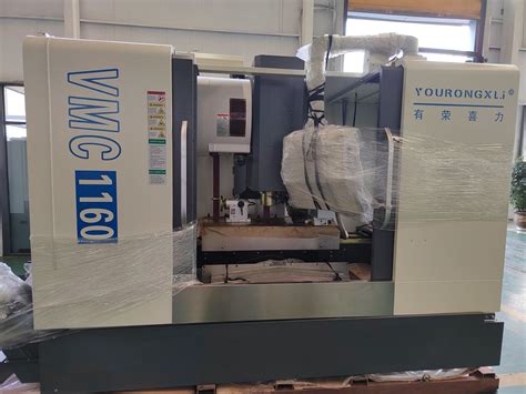 Vmc1160 Vertical Milling Machine Center OEM China Xili